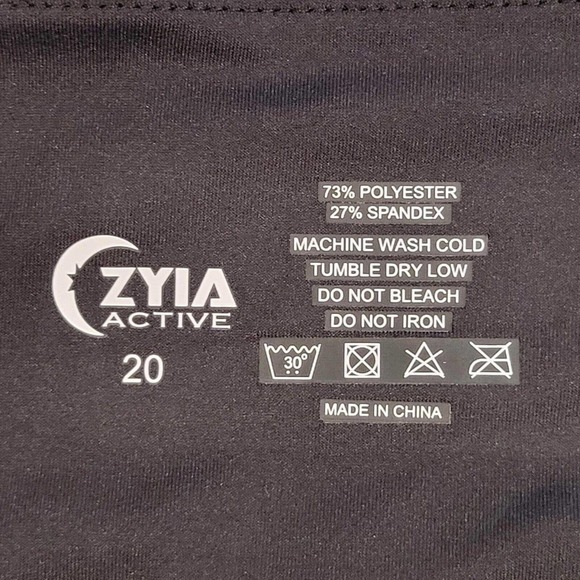 Zyia Active Black Rainbow Leopard Light N Tight Crop Leggings Women’s Size 20 - Picture 4 of 8